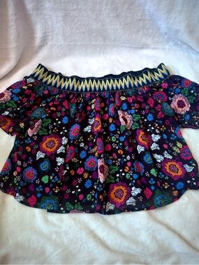 Guess Los Angeles Floral Off Shoulder Blouse Size Small Boho Peasant Crop Top